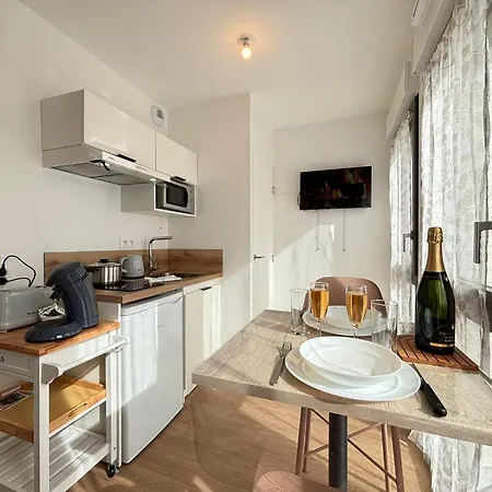 Le Pop Art Neuf Proche Centre Appartement